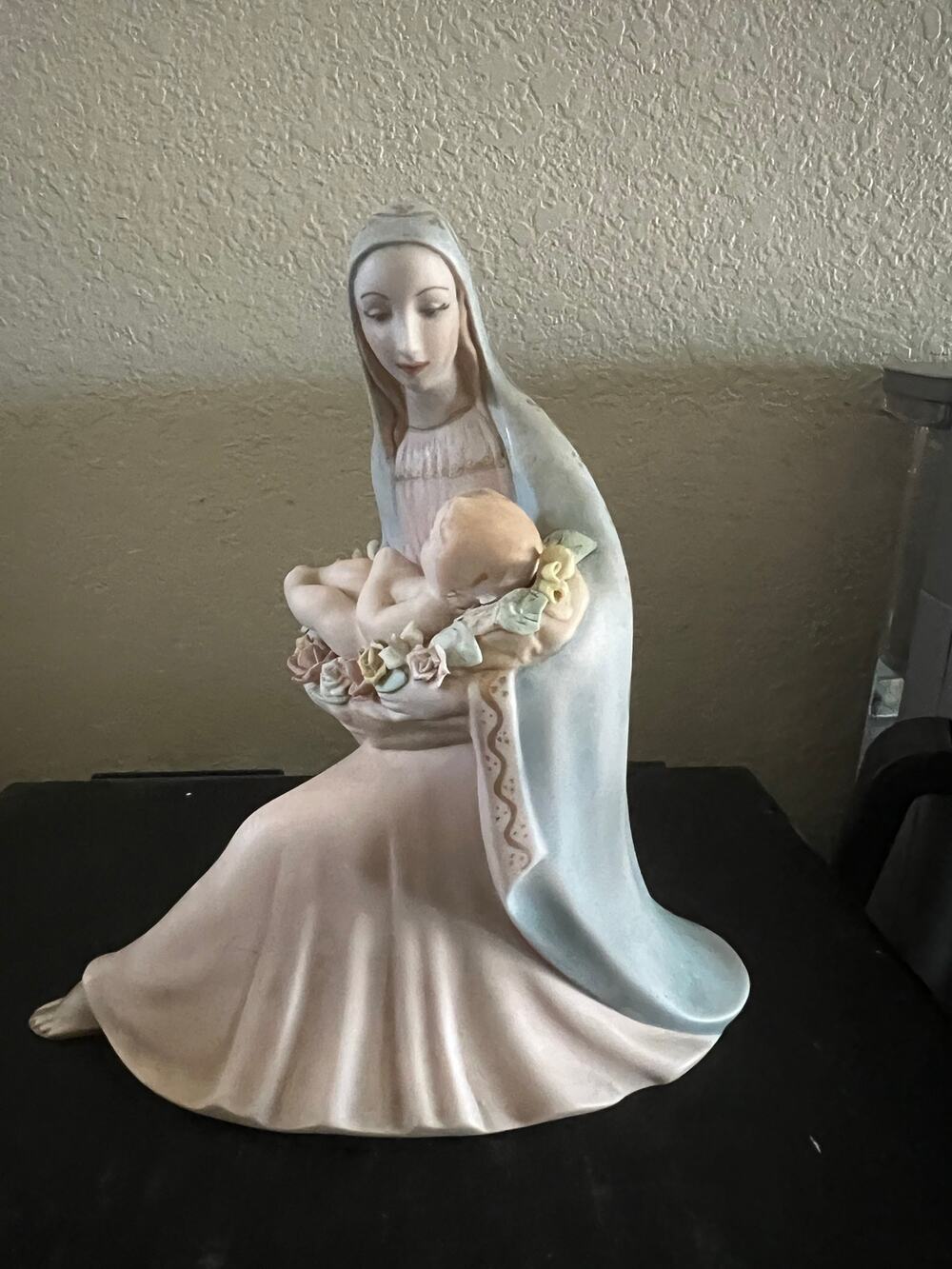 VTG Mid-Century Seated Mary & Baby Jesus Bisque Porcelain Figurine Hand Painte